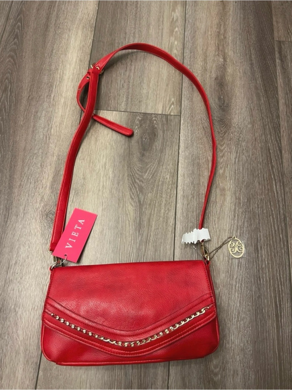 VIETA Fashion Red Leather Shoulder Bag with Chain Trim